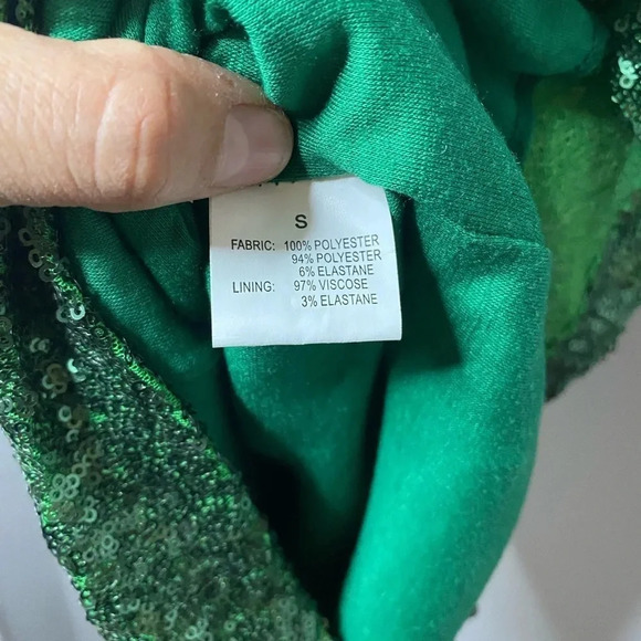 NWOTs TFNC London - Green sequin three quarter sleeve dress- small - Picture 6 of 7